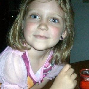 Meet your Posher, Carrie